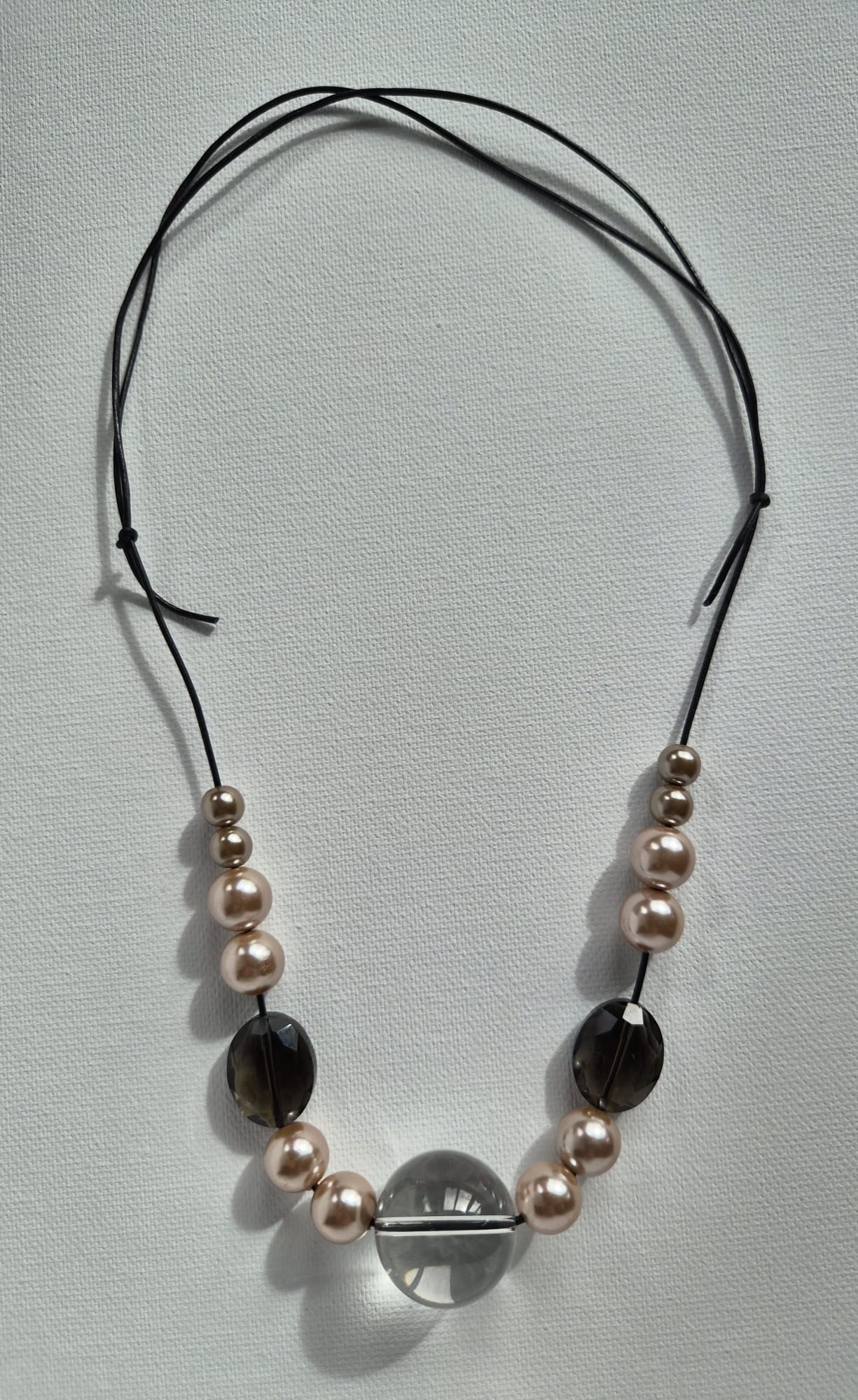 Blush & Smoke necklace
